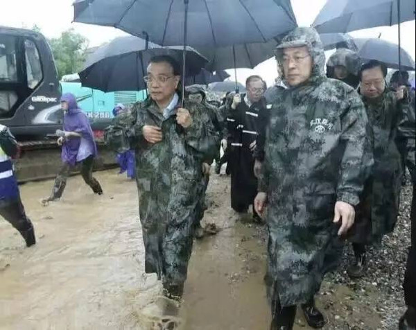 广西六蓝水库抢险救灾，子弟兵的英勇与担当